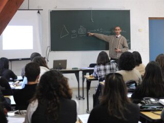 Brutale twaalfjarige confronteert Marokkaanse minister