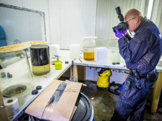 Toename van drugslabs en afvaldumpingen: Een groeiend probleem in Nederland