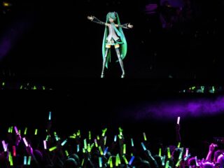 Virtuele superster Hatsune Miku staat in uitverkocht AFAS Live: 'Ze is nooit ziek'