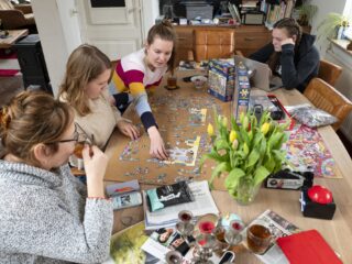 Een psychiatrisch patiënt opvangen bij je thuis: in België gebeurt het (al eeuwen)