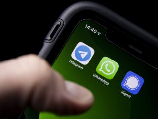 Kinderen in online chats aangezet tot extreem geweld