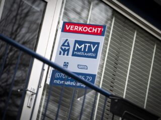 'Zet een belasting op overwaarde van verkochte huizen'