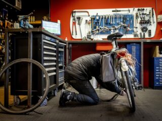 Ruim 800.000 Nederlanders hebben meerdere banen: 'Geld niet de reden'