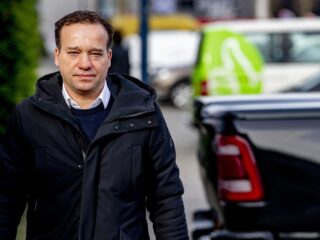 Oud-politiemensen melden zich massaal aan om te helpen bij cold case onderzoek