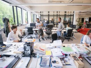 Nederland is kampioen thuiswerken: 'Maar er is druk om terug naar kantoor te komen'