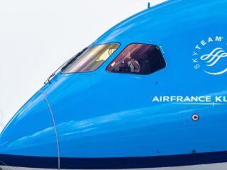 Grote zorgen bij vakbond over vliegen met één piloot: 'Dit moeten we nú tegenhouden'