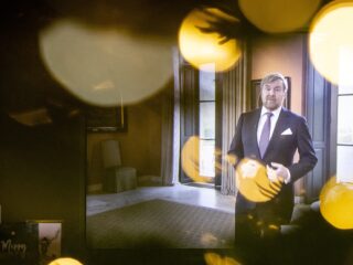 Geschiedenis van de kersttoespraak: 'Ze moeten wel binnen de lijntjes kleuren'