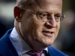 Oud-minister Grapperhaus: kan me voorstellen dat CDA uit kabinet stapt