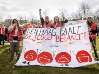 Grote tekorten bij gemeenten voor jeugdzorgkosten