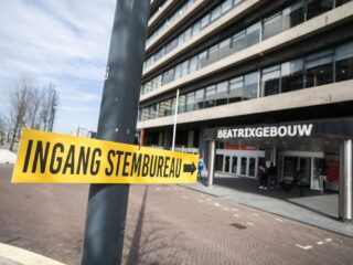 Gemeenten krijgen tijdens financieel 'ravijnjaar' verkiezingen: 'Vreselijke combinatie'