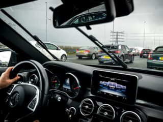 Verkeersboete gekregen terwijl het niet jouw auto was? Misschien is je kenteken gejat