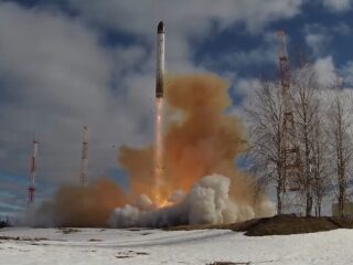 Onduidelijkheid over type raket dat Rusland heeft afgevuurd