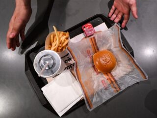 Statiegeld verpakkingen McDonald's: helpt dat wel?