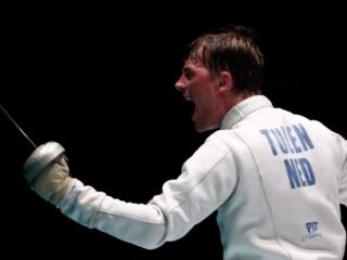 Schermer Tristan Tulen gecoacht door zes jaar jongere broer: 'Meestal luistert hij wel'