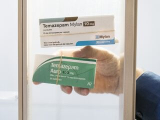 Verslavende slaapmiddelen worden veel te lang gebruikt