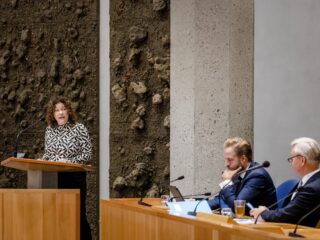 Asielzoekers moeten makkelijker aan het werk kunnen: 'Het zijn welwillende, enthousiaste mensen'