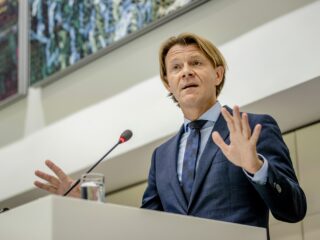 PVV-leider Wilders wil Kim Putters (PvdA) als nieuwe informateur