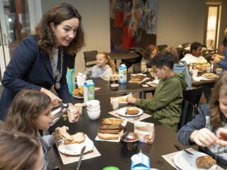 Waarom zeggen we niet 'goede ochtend' in plaats van goedemorgen?