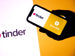 Politiek speelt steeds grotere rol op datingapps: 'Je bent meer dan je politieke voorkeur'