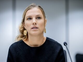 Kelly de Vries: 'Ruim 200 paranormale tips over vermissing Tanja Groen'