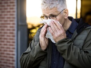 Levensveranderende beslissingen aan de keukentafel bij boeren: stoppen of doorgaan?