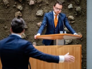 Daan de Kort (VVD) over zijn bijzondere cd-map en zijn politieke toekomst