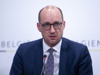 Minister van Financiën van België: Nederlandse spaarders welkom voor nieuwe staatsbon
