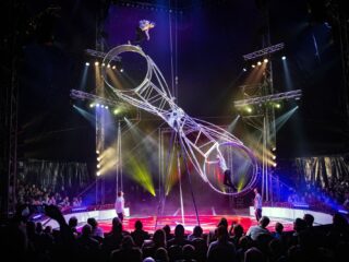 Het kerstcircus is populair in Nederland: 'We hebben soms acts die hier nog nooit te zien zijn geweest'