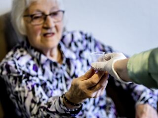 'Wantrouwen overheerst ten aanzien van mantelzorgers'