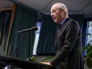 Job Cohen geeft lidmaatschap GL-PvdA niet op: 'We moeten aan elkaar wennen'