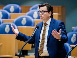 ChristenUnie pleit voor nieuwe veiligheidsbelasting: 'Gratis bier bestaat niet'