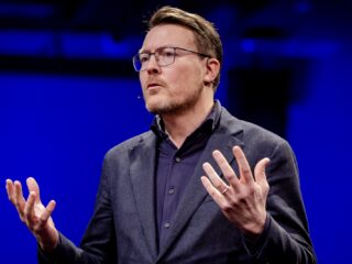 Prins Constantijn uit grote zorgen over zwerm techmiljardairs om Trump: 'Zitten daar ook voor hun eigen doel'