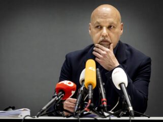 We kunnen niet zonder kroongetuigen, zegt strafadvocaat Onno de Jong