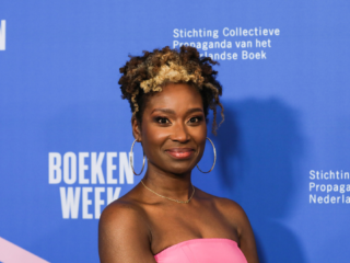 Milouska Meulens schrijft het Kinderboekenweekgeschenk 2026 en kijkt terug op haar tijd als presentator bij Het Jeugdjournaal