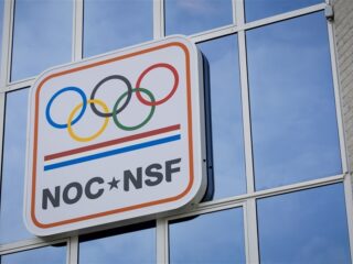 Stand.nl: 'Sport is te belangrijk om op te bezuinigen'