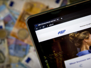 Nieuwe baan? Let op je pensioencompensatie: 'Het gaat al snel om een paar tienduizend euro'