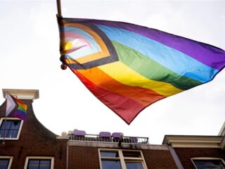 Post Pride: 'Ajax blijft wel heel erg aan truttige, veilige kant'