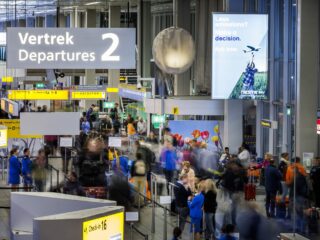 Podcast De Diamantroof: 'Geld langs de beveiliging smokkelen was onderdeel van de strategie'