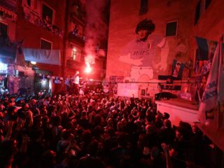 Volksfeest barst los na eerste landstitel voor Napoli in 33 jaar