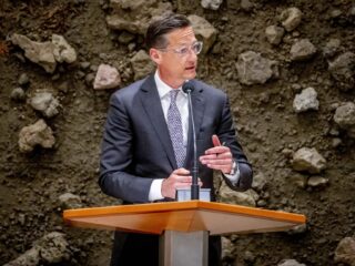 JA21 sluit samenwerking Groenlinks-PvdA uit: 'Alleen een rechts kabinet'