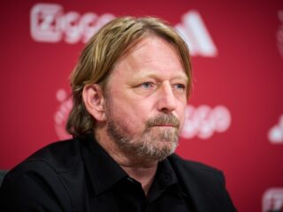 'Alles wat bij Ajax misgaat, is bij Feyenoord duidelijk'