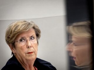 Oud-vicepremier Jorritsma: 'Notulen ministerraad moeten nooit openbaar gemaakt worden'