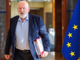 'Timmermans neerzetten als Kaag met baard wordt aanval van rechts'