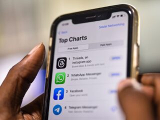 Je vindt NPO Radio 1 vanaf nu op drie nieuwe socialmediakanalen