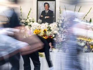 Kan de Japanse politiek zonder haar sektarische banden? 'Belangrijke geldbron'