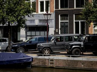 Wethouder verkeer Amsterdam: 'Een SUV is natuurlijk helemaal niet nodig in Nederland'
