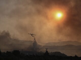 Het regent records deze zomer en daar moeten we niet blij mee zijn