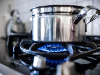 'Zet je energiecontract vast voordat het prijsplafond stopt'