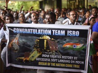 India weet als vierde land ruimtevaartuig op de maan te laten landen