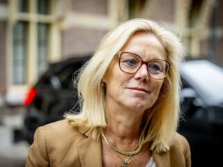Kaag begint bij VN: 'Ze kan het alleen maar beter doen'